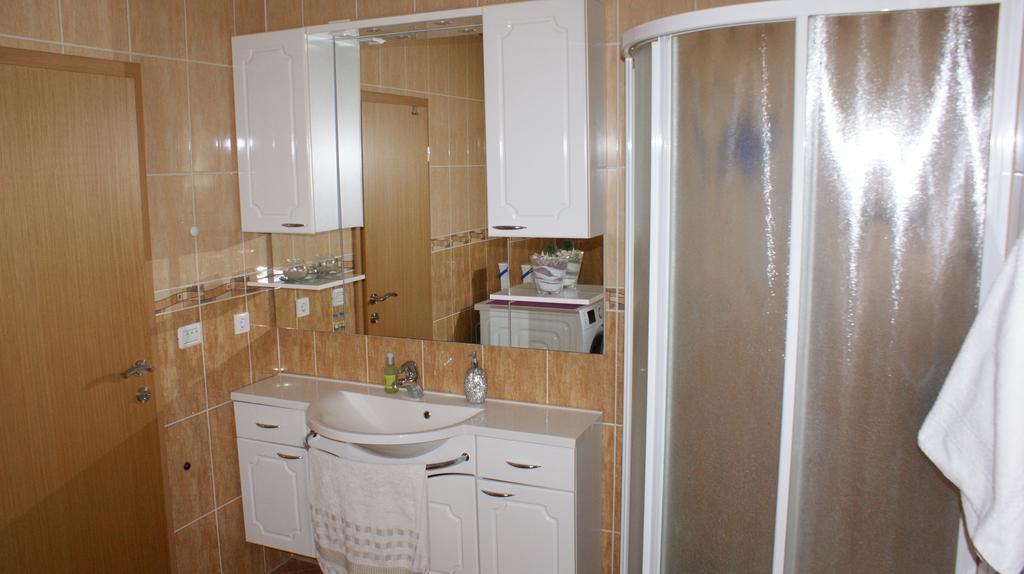 Nika Apartman *